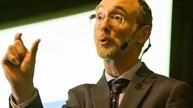 Dr. Jonas Ludvigsoon